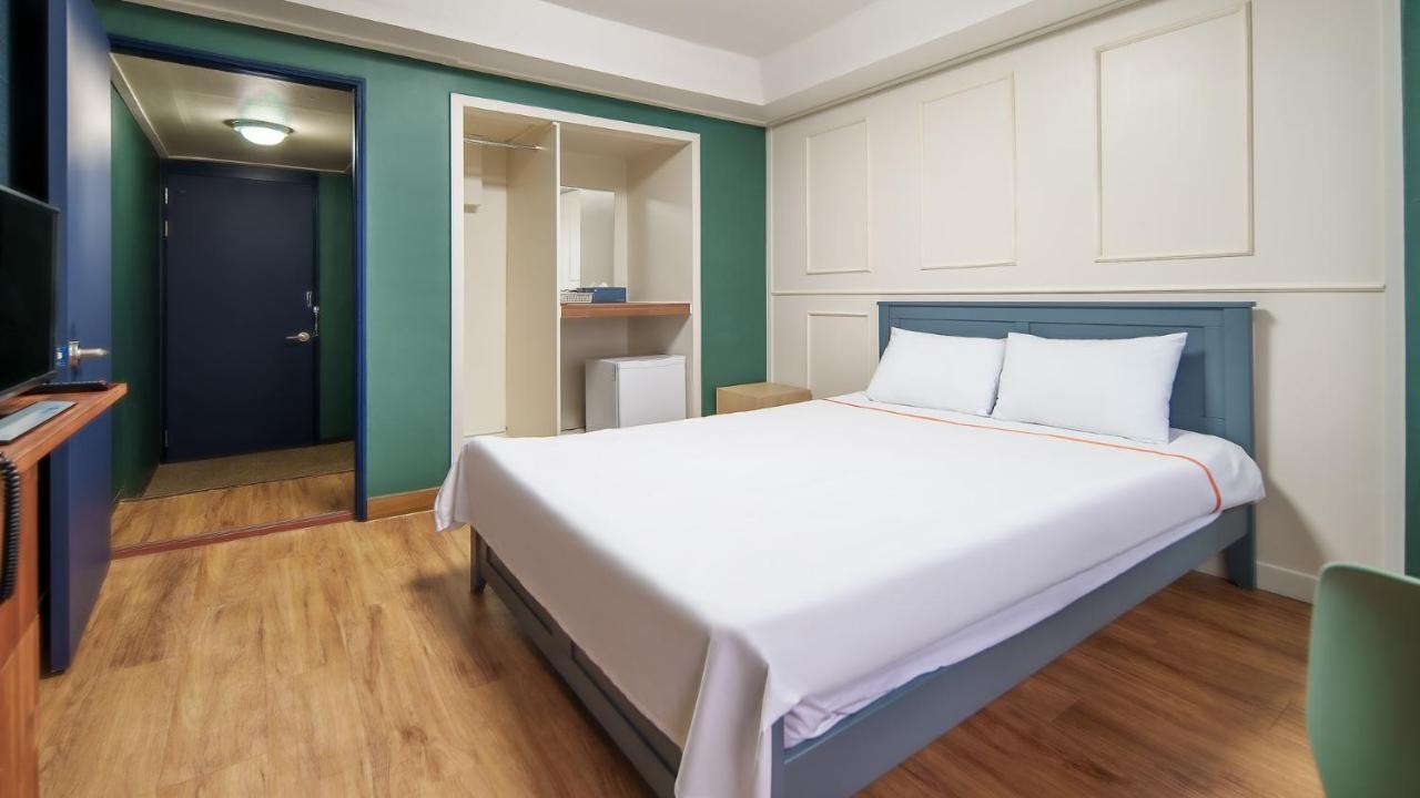 Hiker Hotel Jeju Buitenkant foto